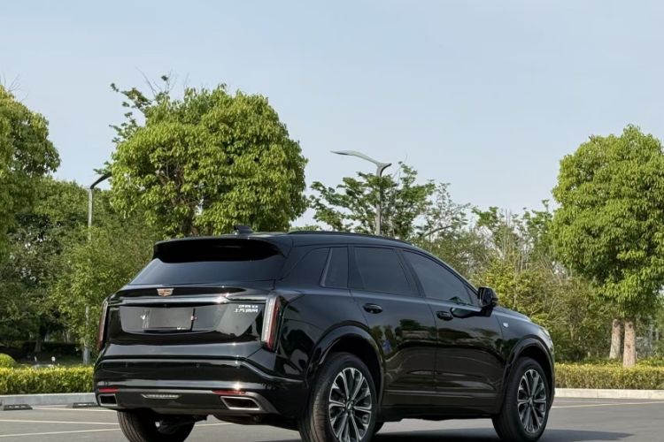 Used Cadillac XT5 2026 Model 2.0T Luxury Edition Exterior 5