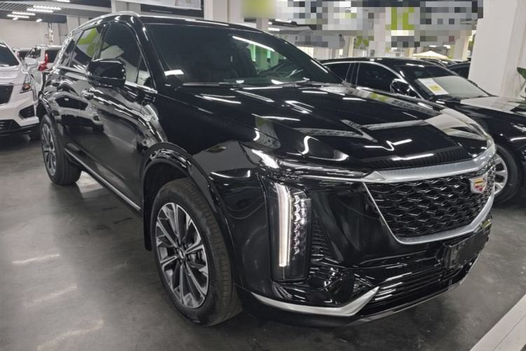 Used Cadillac XT5 2026 Model 2.0T Metropolitan Edition Front Right 45 Deg