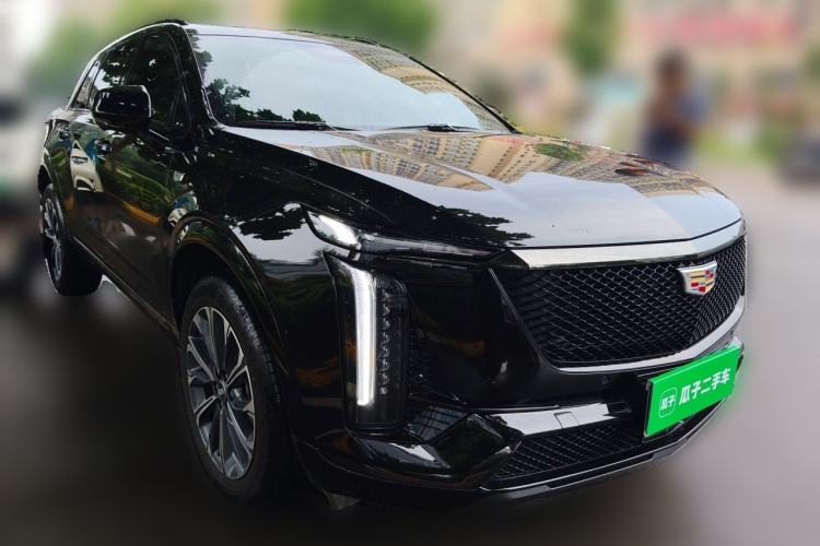 Used Cadillac XT5 2026 Model 2.0T Luxury Edition Front Right 45 Deg