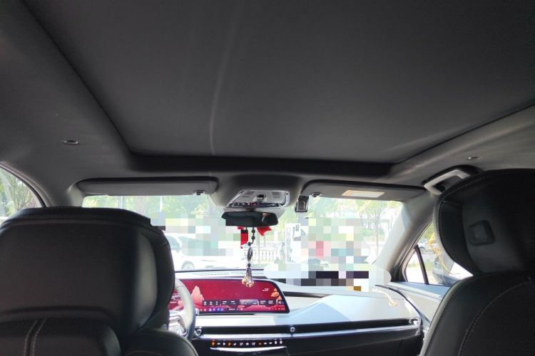 Used Cadillac XT5 2026 Model 2.0T Luxury Edition Headliner