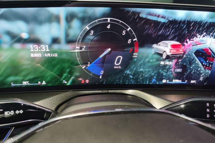 Used Cadillac XT5 2026 Model 2.0T Luxury Edition Instrument Cluster