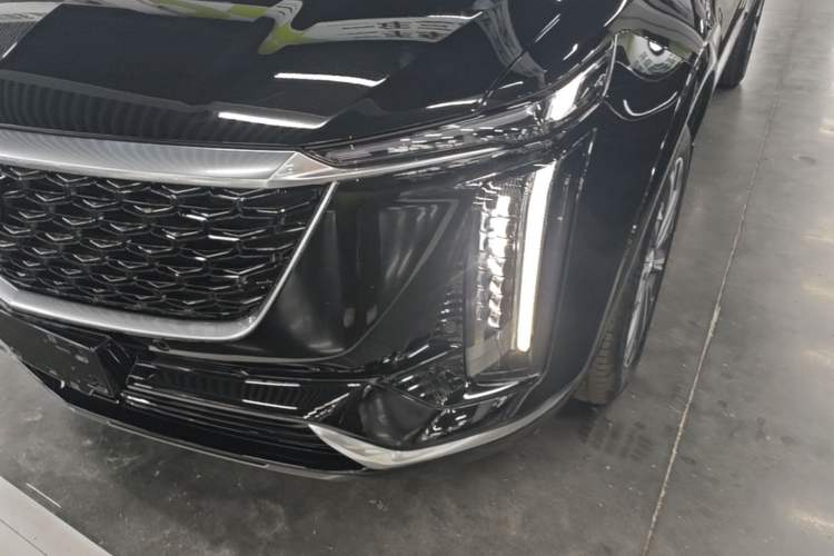 Used Cadillac XT5 2026 Model 2.0T Metropolitan Edition Left Front Headlight