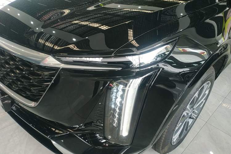 Used Cadillac XT5 2026 Model 2.0T Metropolitan Edition Left Front Headlight