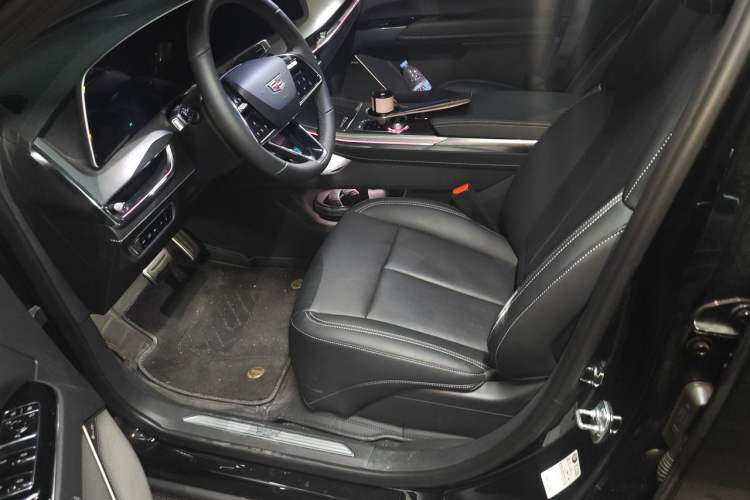Used Cadillac XT5 2026 Model 2.0T Prestige Edition Left Front Seat