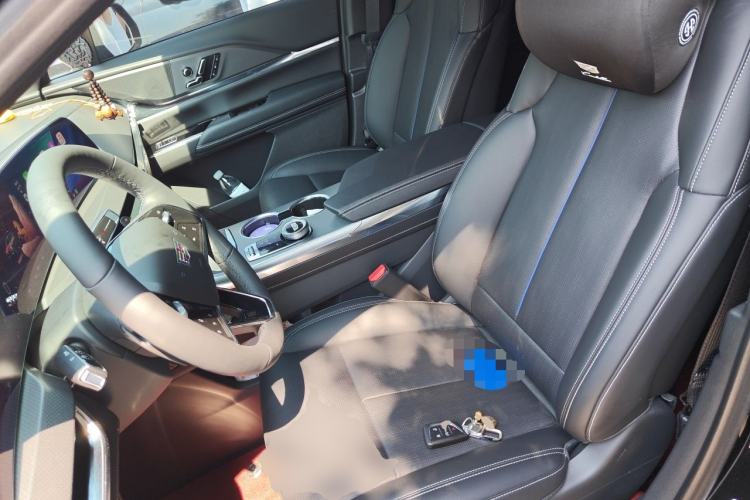 Used Cadillac XT5 2026 Model 2.0T Luxury Edition Left Front Seat