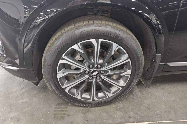 Used Cadillac XT5 2026 Model 2.0T Metropolitan Edition Left Front Wheel Hub