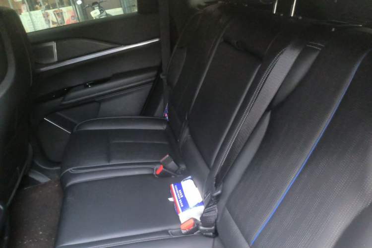 Used Cadillac XT5 2026 Model 2.0T Prestige Edition Left Rear Seat