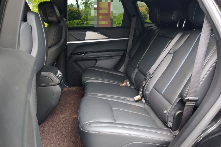 Used Cadillac XT5 2026 Model 2.0T Luxury Edition Left Rear Seat