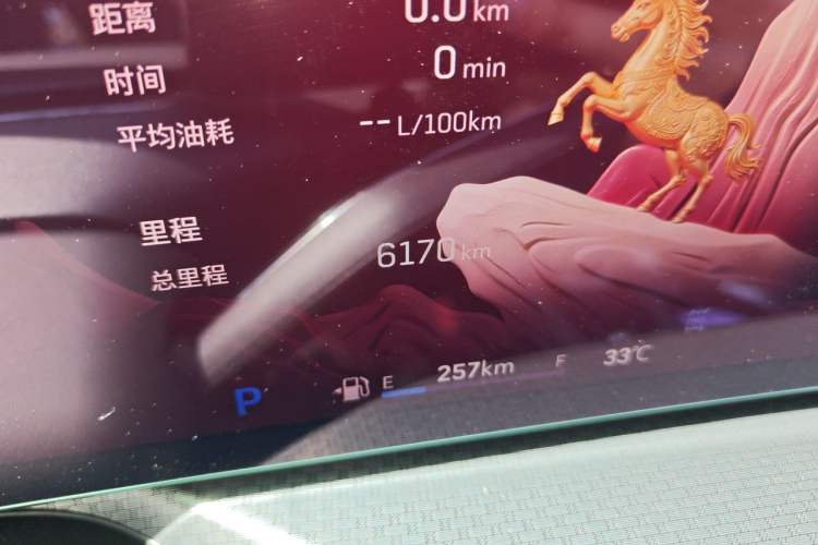 Used Cadillac XT5 2026 Model 2.0T Luxury Edition Odometer Close Up