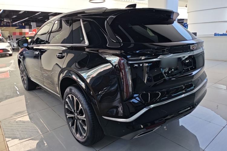 Used Cadillac XT5 2026 Model 2.0T Metropolitan Edition Rear Left 45 Deg