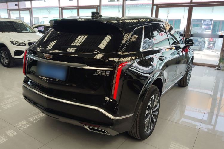 Used Cadillac XT5 2026 Model 2.0T Metropolitan Edition Rear Right 45 Deg