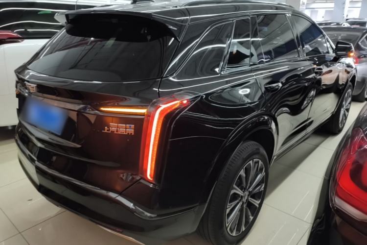 Used Cadillac XT5 2026 Model 2.0T Luxury Edition Rear Right 45 Deg