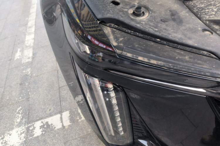 Used Cadillac XT5 2026 Model 2.0T Prestige Edition Right Front Headlight