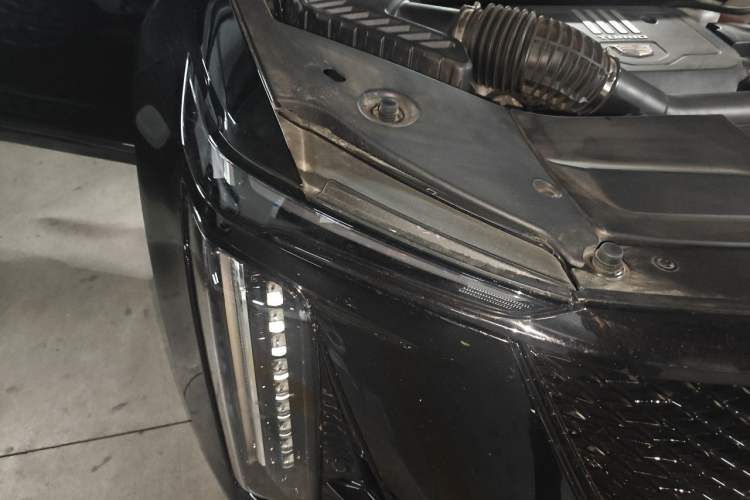 Used Cadillac XT5 2026 Model 2.0T Prestige Edition Right Front Headlight