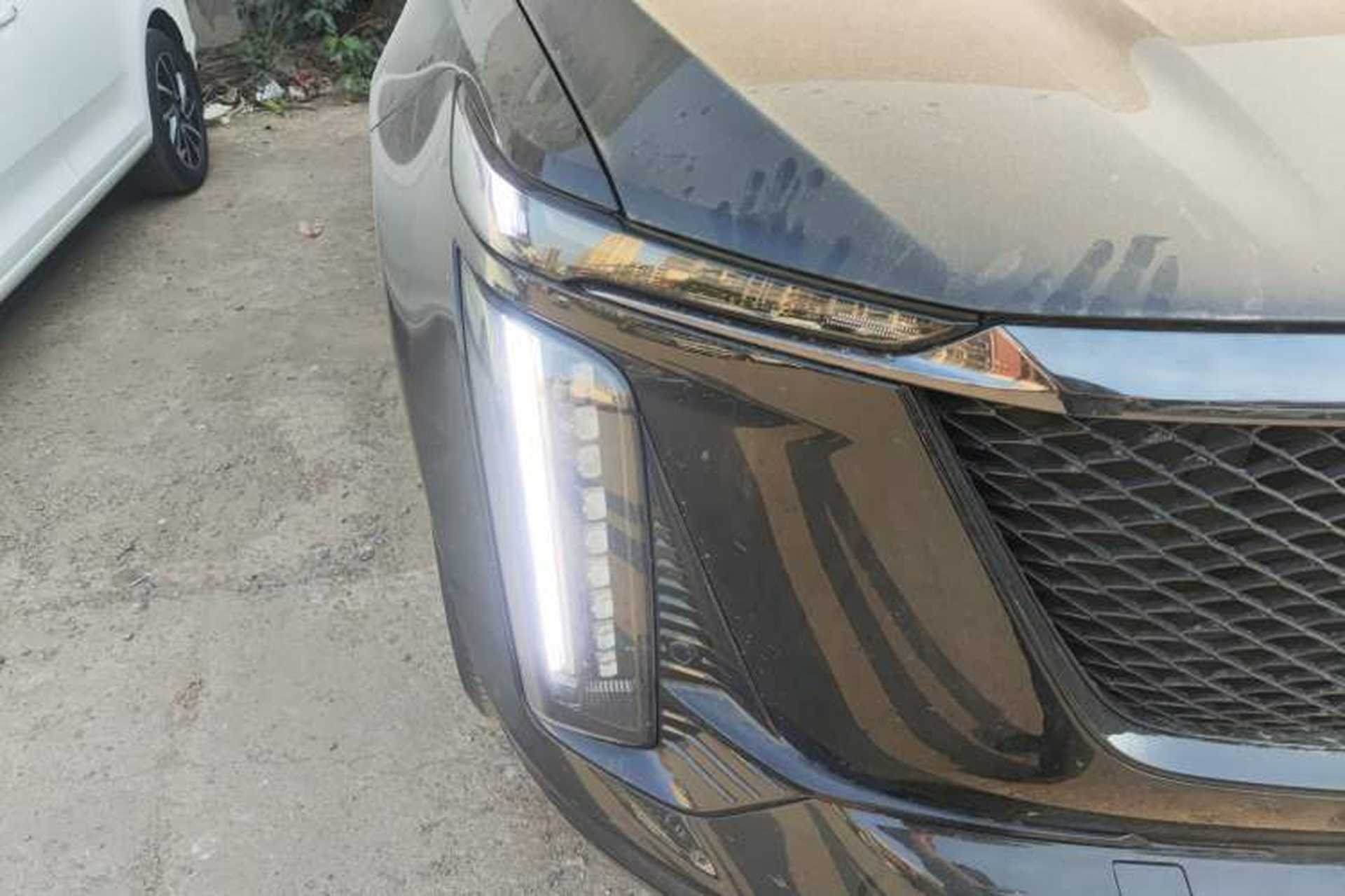 Used Cadillac XT5 2026 Model 2.0T Prestige Edition Right Front Headlight