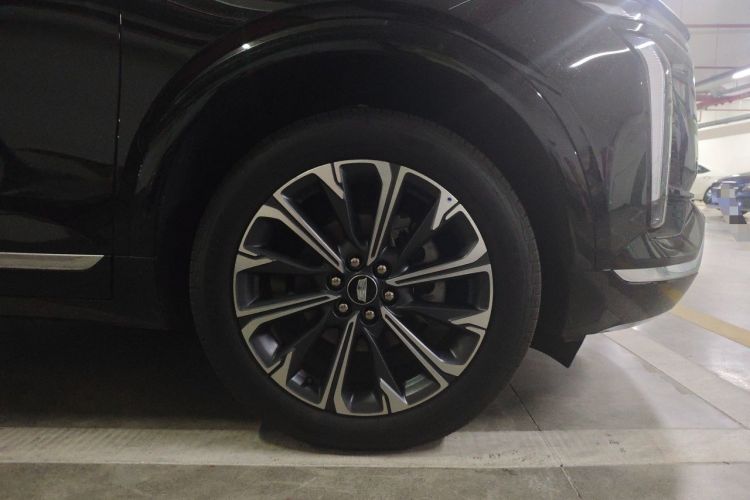 Used Cadillac XT5 2026 Model 2.0T Metropolitan Edition Right Front Wheel Hub