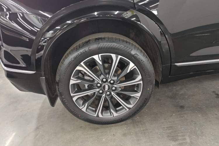 Used Cadillac XT5 2026 Model 2.0T Metropolitan Edition Right Rear Wheel Hub