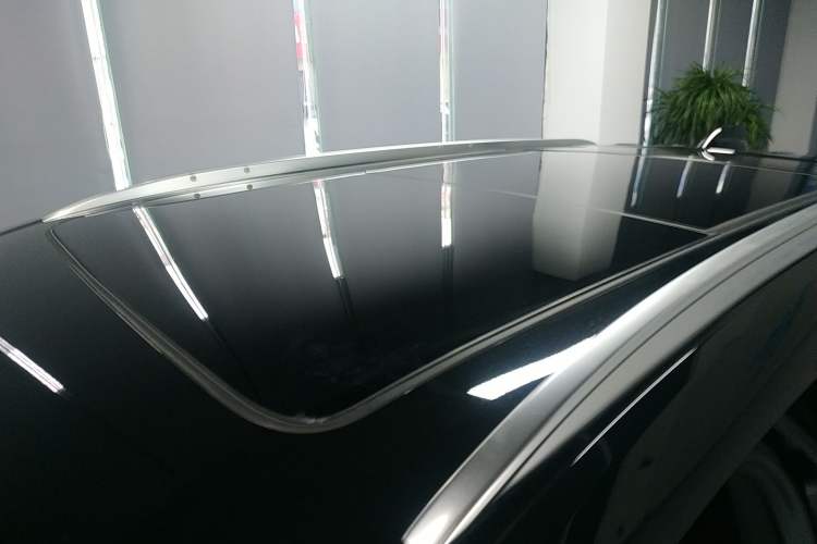 Used Cadillac XT5 2026 Model 2.0T Metropolitan Edition Roof