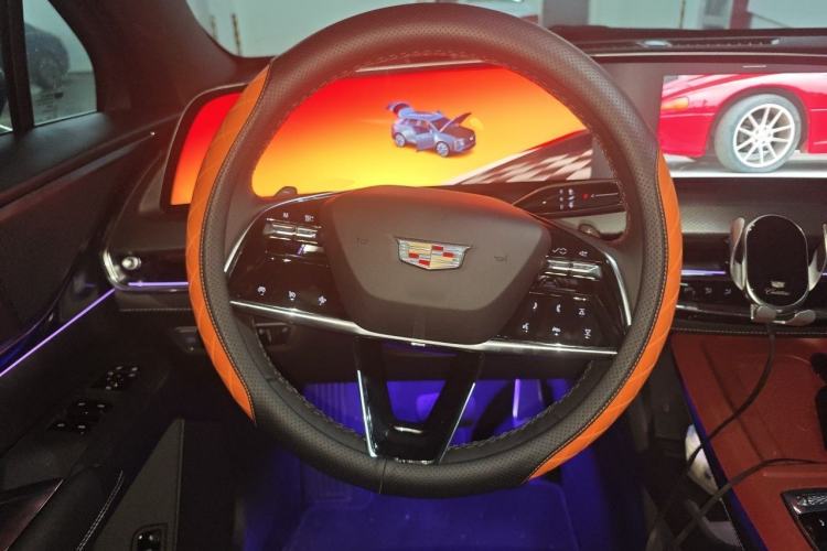 Used Cadillac XT5 2026 Model 2.0T Metropolitan Edition Steering Wheel