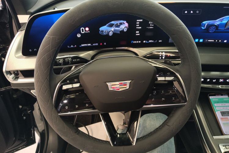 Used Cadillac XT5 2026 Model 2.0T Metropolitan Edition Steering Wheel