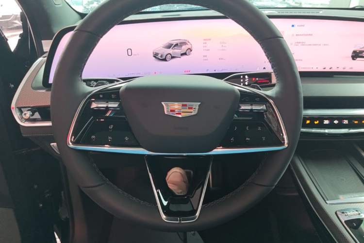 Used Cadillac XT5 2026 Model 2.0T Prestige Edition Steering Wheel