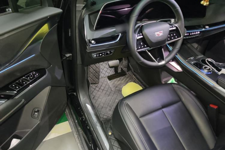 Used Cadillac XT5 2026 Model 2.0T Luxury Edition Steering Wheel