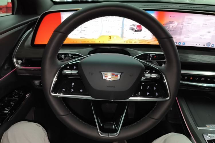 Used Cadillac XT5 2026 Model 2.0T Luxury Edition Steering Wheel