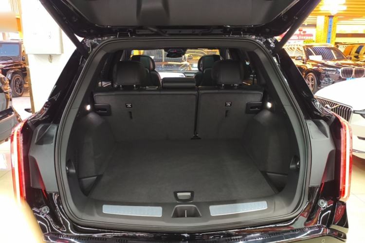 Used Cadillac XT5 2026 Model 2.0T Luxury Edition Trunk
