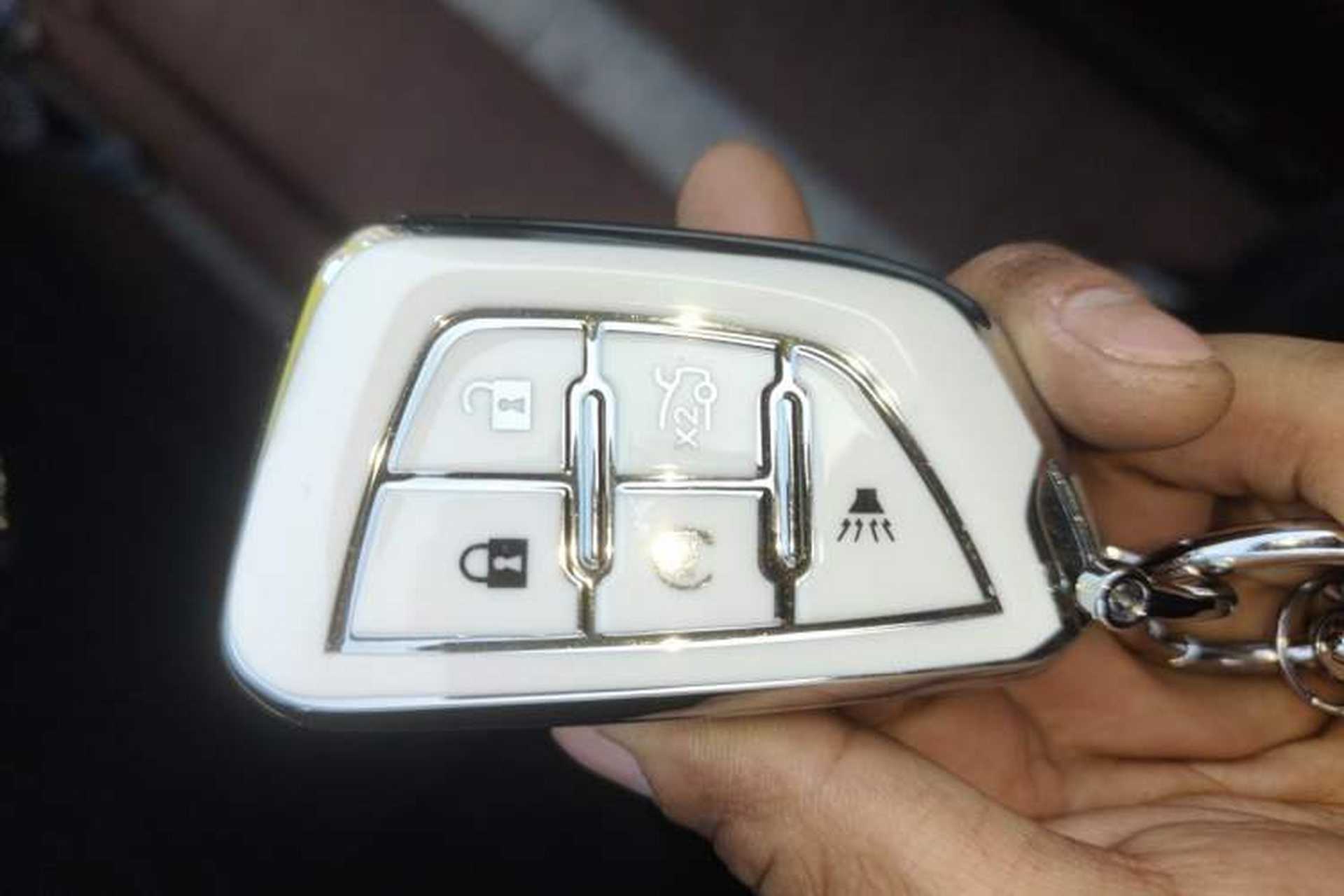 Used Cadillac XT5 2026 Model 2.0T Luxury Edition Vehicle Key