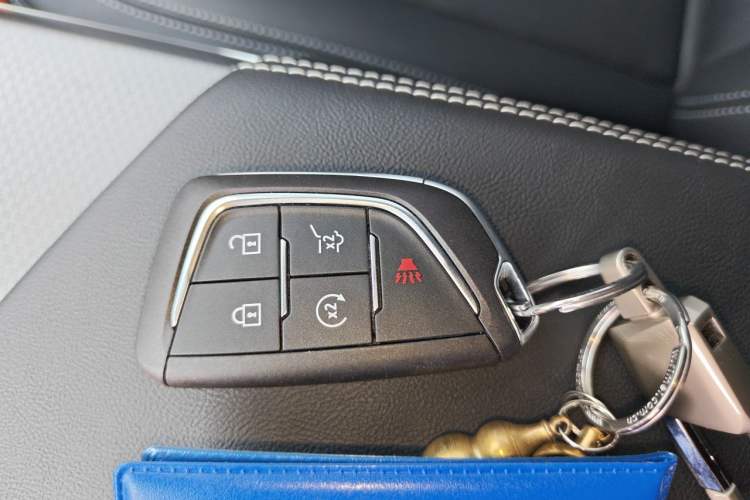 Used Cadillac XT5 2026 Model 2.0T Luxury Edition Vehicle Key