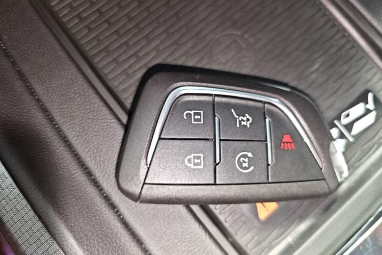 Used Cadillac XT5 2026 Model 2.0T Prestige Edition Vehicle Key