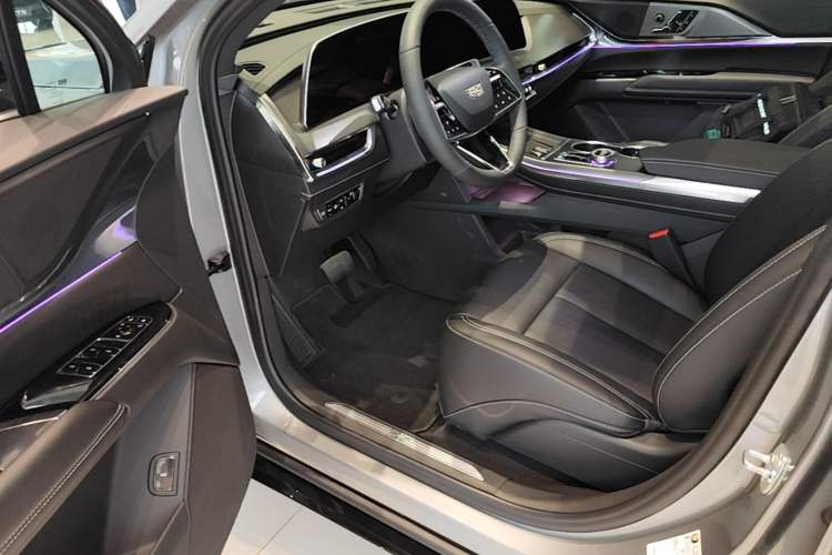 Used Cadillac XT5 2026 Model 2.0T Luxury Edition Driver Seat