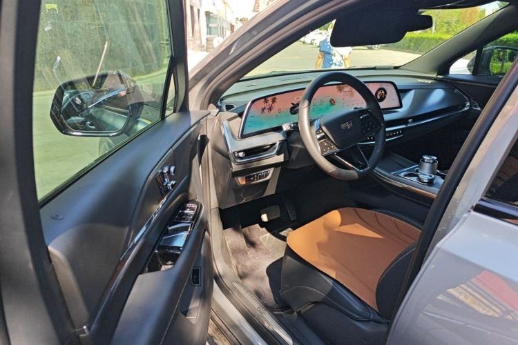 Used Cadillac XT5 2026 Model 2.0T Luxury Edition Driver Seat