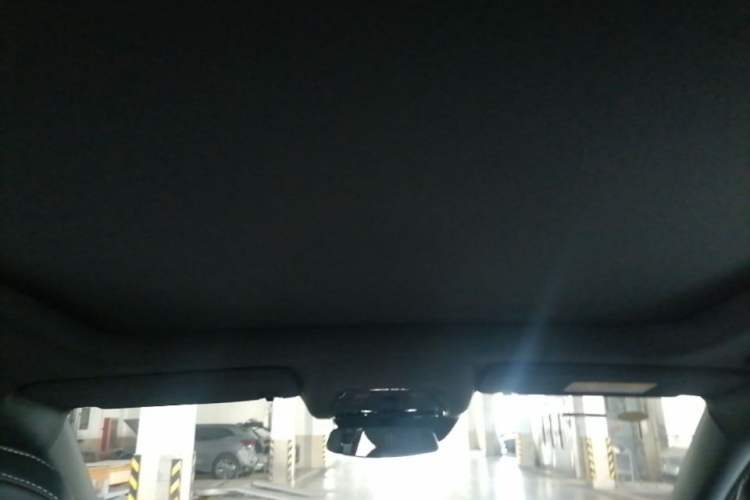 Used Cadillac XT5 2026 Model 2.0T Luxury Edition Headliner