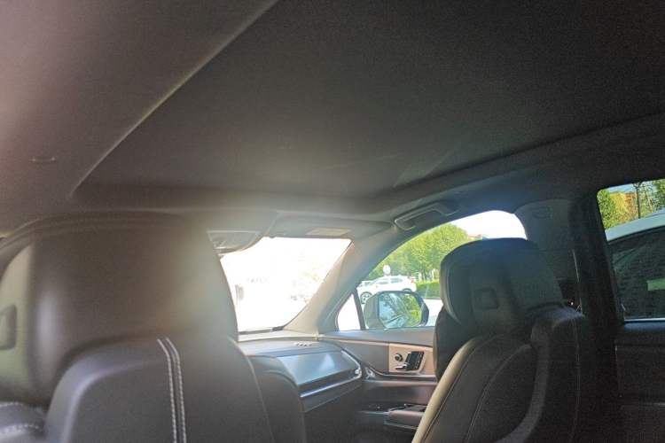 Used Cadillac XT5 2026 Model 2.0T Luxury Edition Headliner