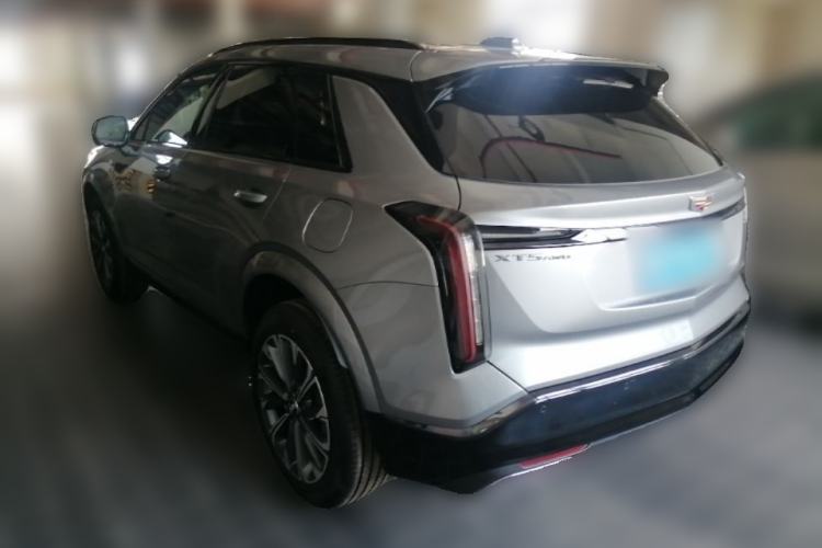 Used Cadillac XT5 2026 Model 2.0T Luxury Edition Rear Left 45 Deg