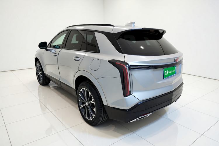 Used Cadillac XT5 2026 Model 2.0T Luxury Edition Rear Left 45 Deg