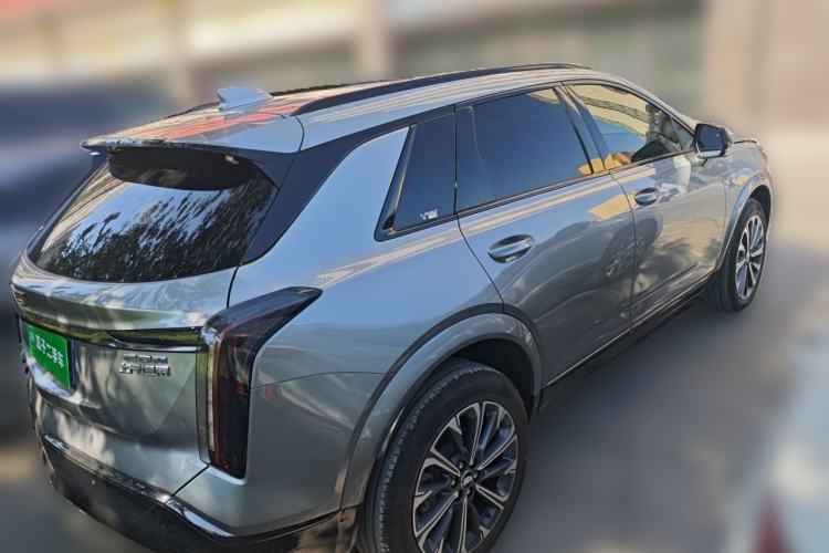 Used Cadillac XT5 2026 Model 2.0T Luxury Edition Rear Right 45 Deg