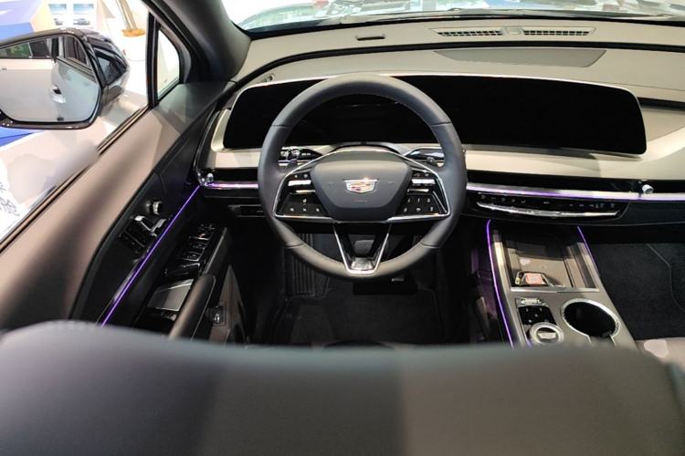 Used Cadillac XT5 2026 Model 2.0T Luxury Edition Steering Wheel