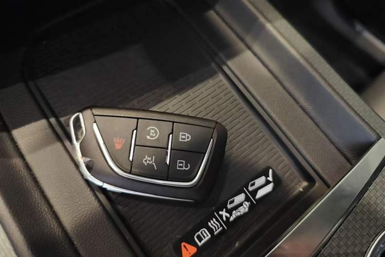 Used Cadillac XT5 2026 Model 2.0T Luxury Edition Vehicle Key