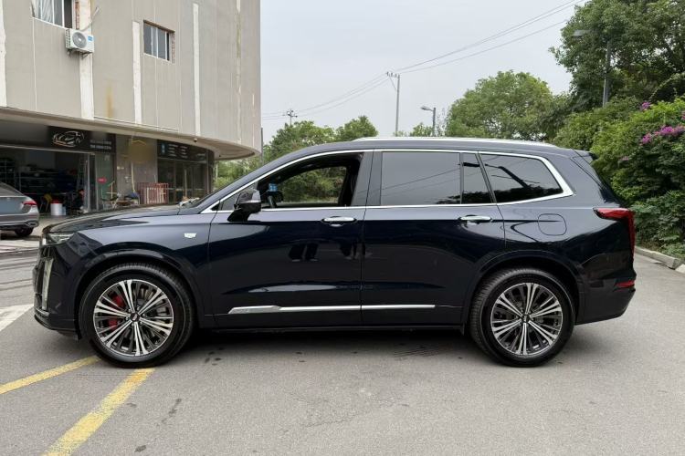 Used Cadillac XT6 2022 2.0T 7-Seater Four-Wheel Drive Luxury Version Exterior 2