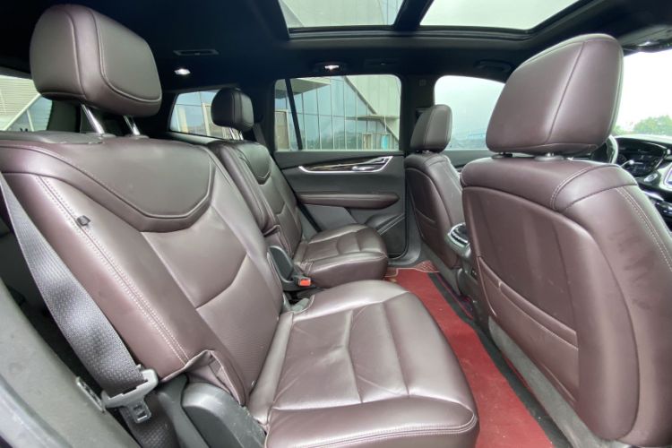 Used Cadillac XT6 2021 2.0T 6-Seater Two-Wheel Drive Luxury Version Interior 4