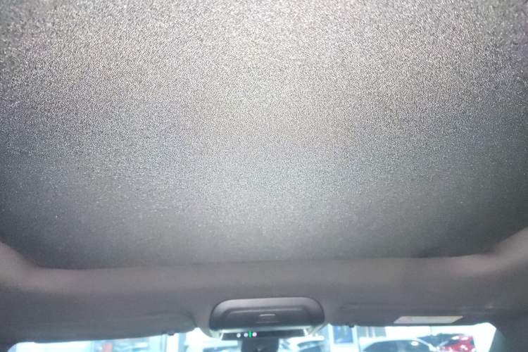 Used Cadillac XT6 2022 2.0T 7-Seater Four-Wheel Drive Luxury Version Interior 8