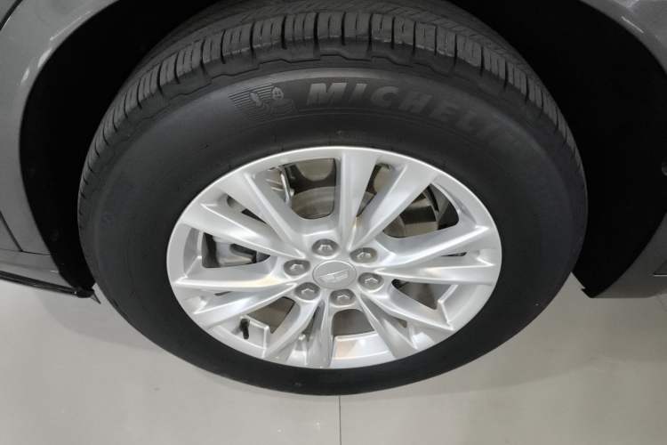 Used Cadillac XT6 2022 2.0T Six-Seater Four-Wheel-Drive Luxury Version Exterior 7