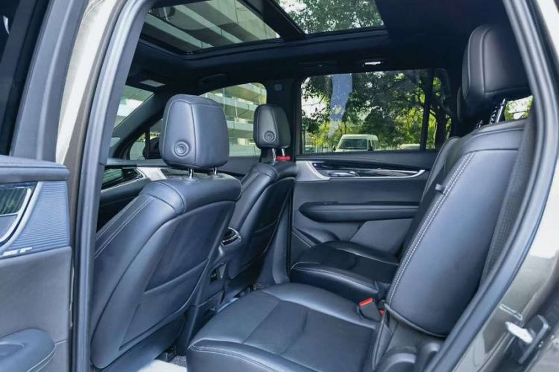 Used Cadillac XT6 2020 28T Six-Seater Four-Wheel-Drive Luxury Version with Premium Sound System Interior 2