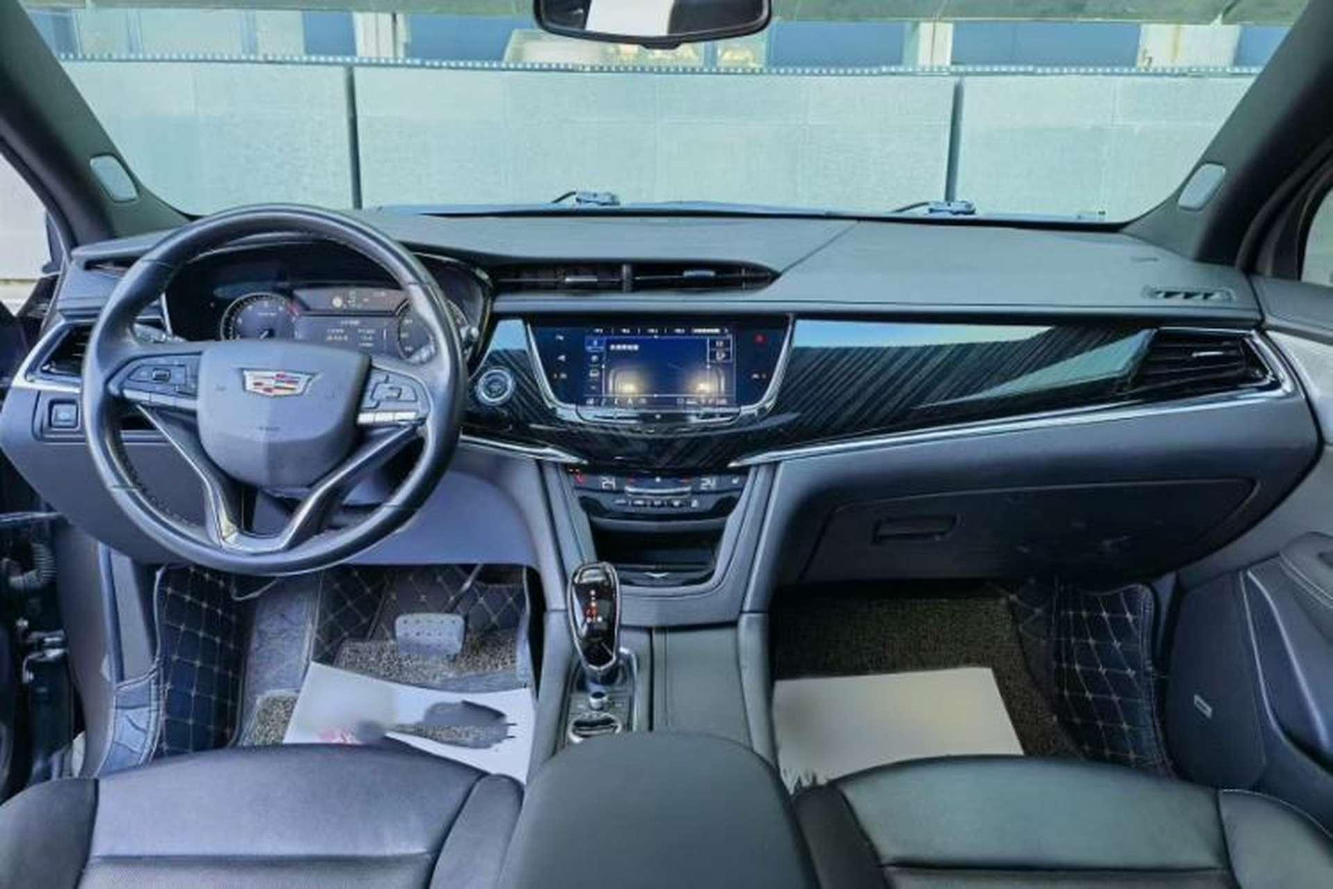 Used Cadillac XT6 2020 28T Six-Seater Four-Wheel-Drive Luxury Version with Premium Sound System Interior 7