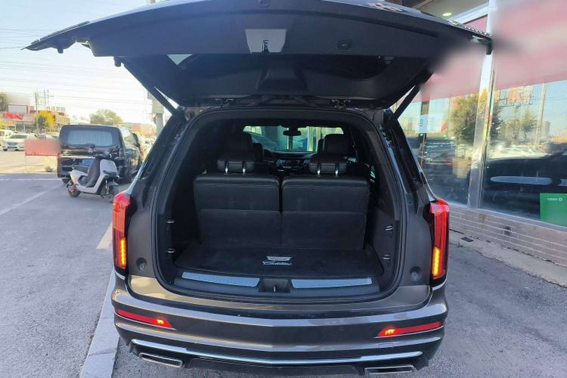 Used Cadillac XT6 2020 28T Six-Seater Four-Wheel-Drive Luxury Version with Premium Sound System Trunk