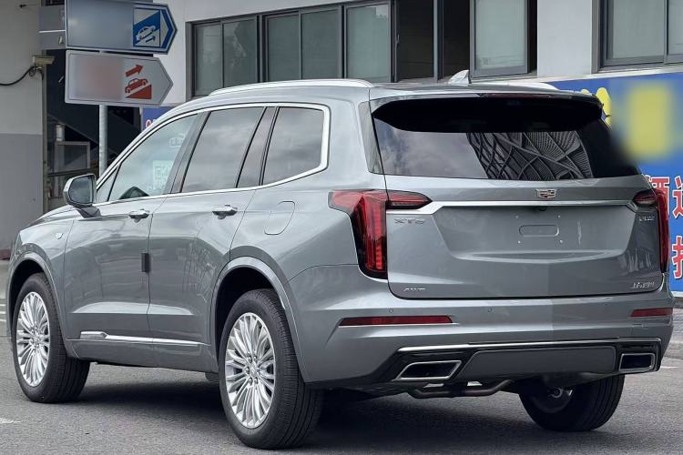 Used Cadillac XT6 2025 2.0T Six-Seater Four-Wheel-Drive Luxury Executive Classic Edition Exterior 3