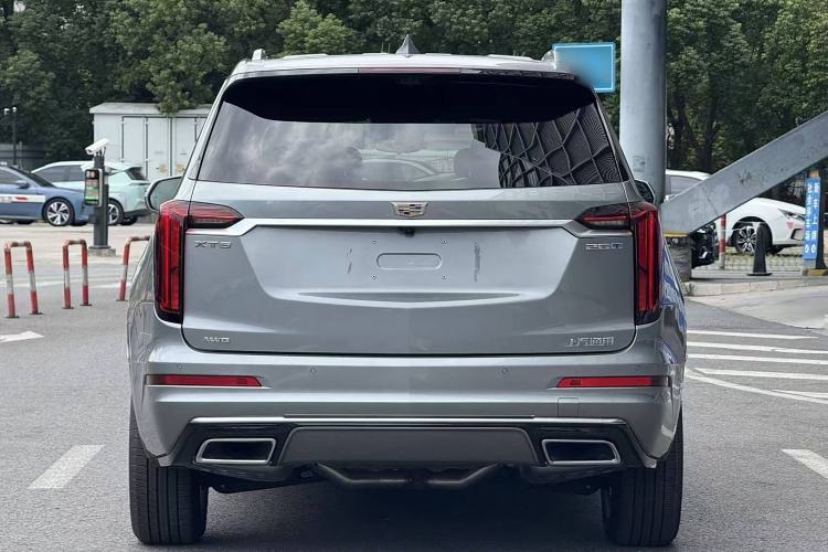 Used Cadillac XT6 2025 2.0T Six-Seater Four-Wheel-Drive Luxury Executive Classic Edition Exterior 4