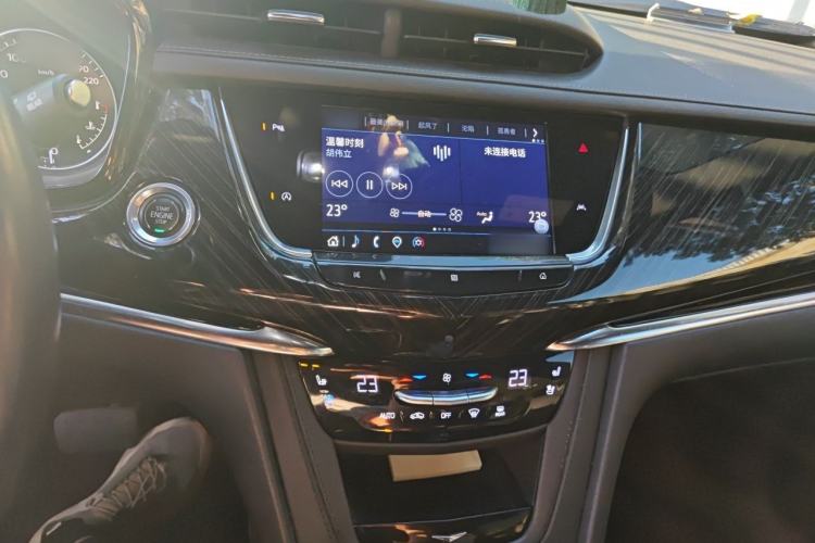 Used Cadillac XT6 2020 Revised Version 28T 6-Seater Four-Wheel Drive Luxury Edition Audio And AC Panel
